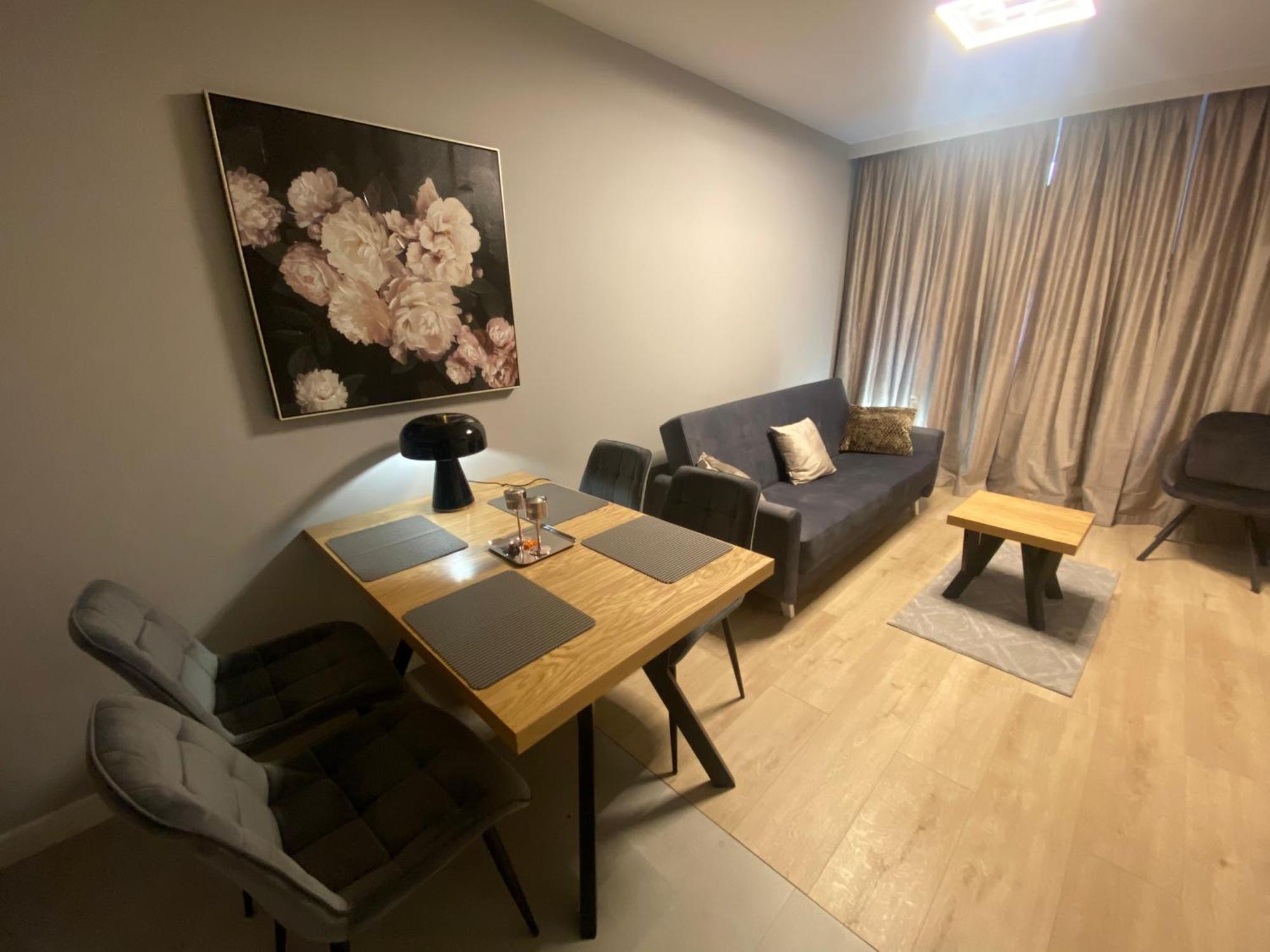 Wiktoryn 6 Piekne Nowe Apartamenty Z Duzymi Balkonami Varsóvia Exterior foto